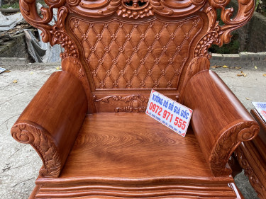 bàn ghế phòng khách