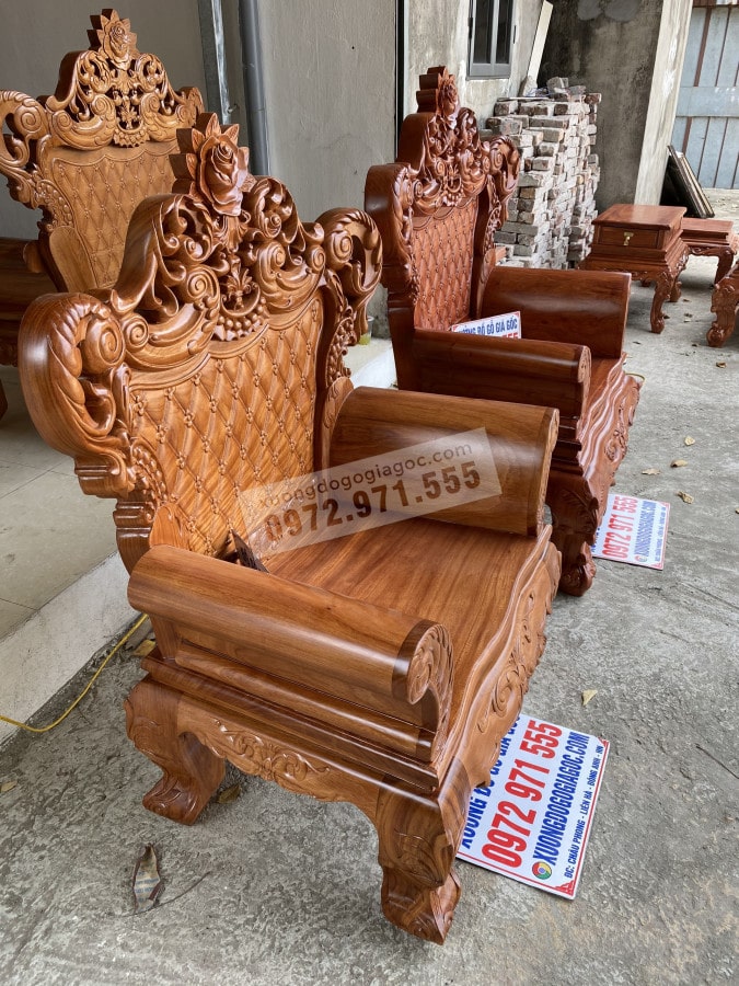 bàn ghế phòng khách