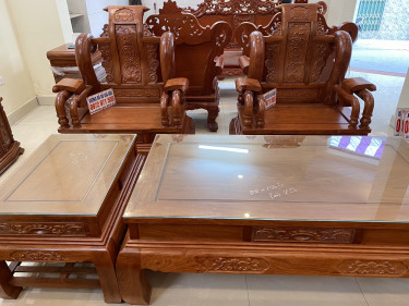 bàn ghế phòng khách