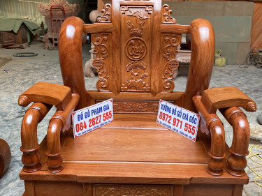 bàn ghế phòng khách