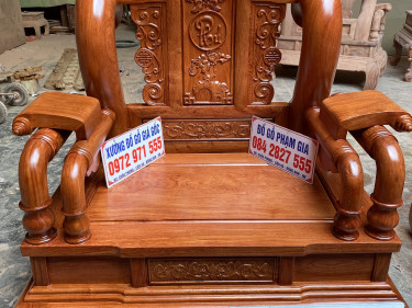 bàn ghế phòng khách