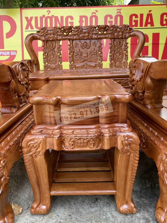 bàn ghế phòng khách