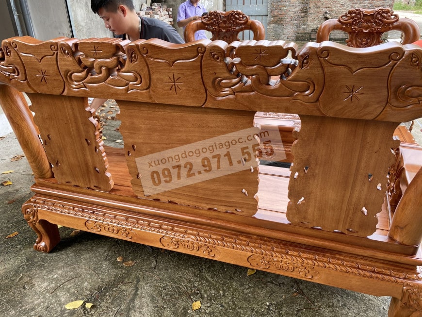 bàn ghế phòng khách