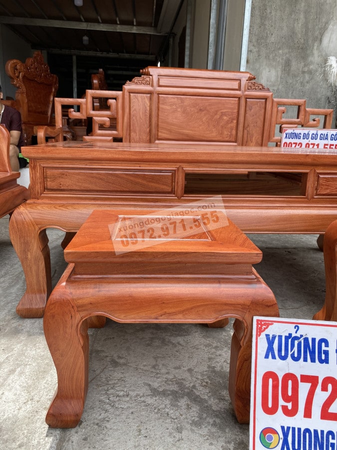 Bàn ghế phòng khách