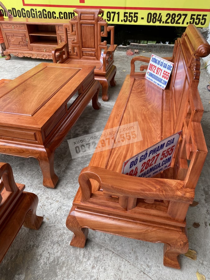 Bàn ghế phòng khách