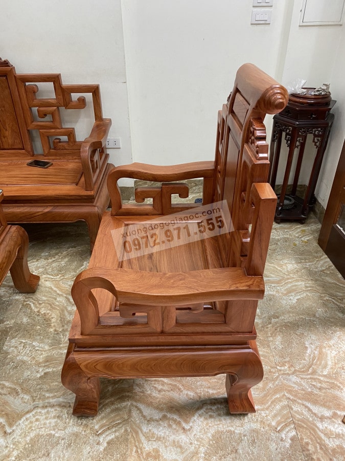 Bàn ghế phòng khách