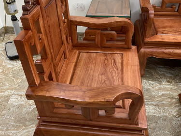 Bàn ghế phòng khách