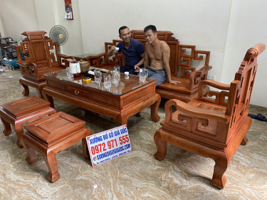 Bàn ghế phòng khách