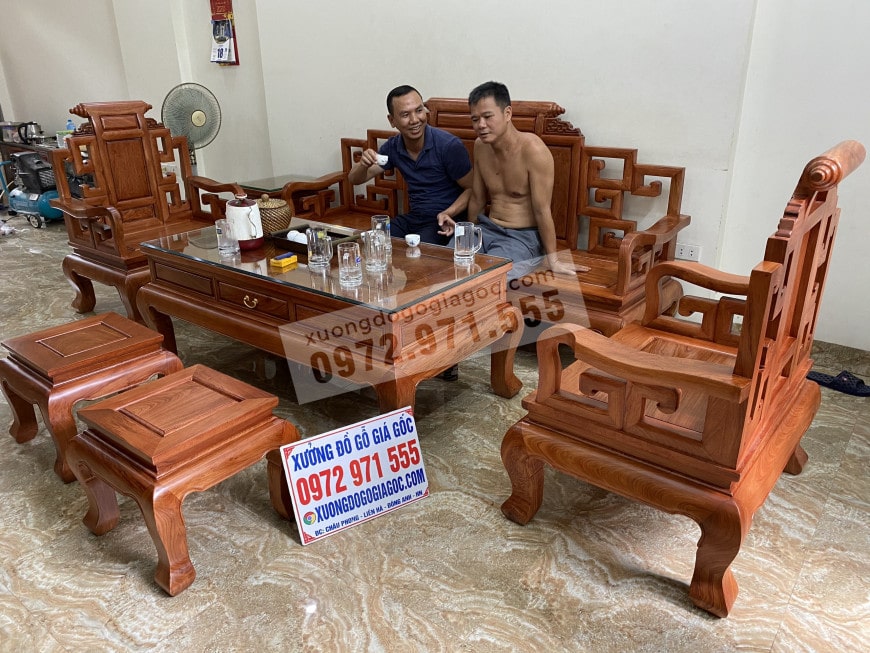 Bàn ghế phòng khách