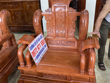 bàn ghế phòng khách