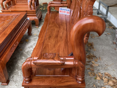 bàn ghế phòng khách