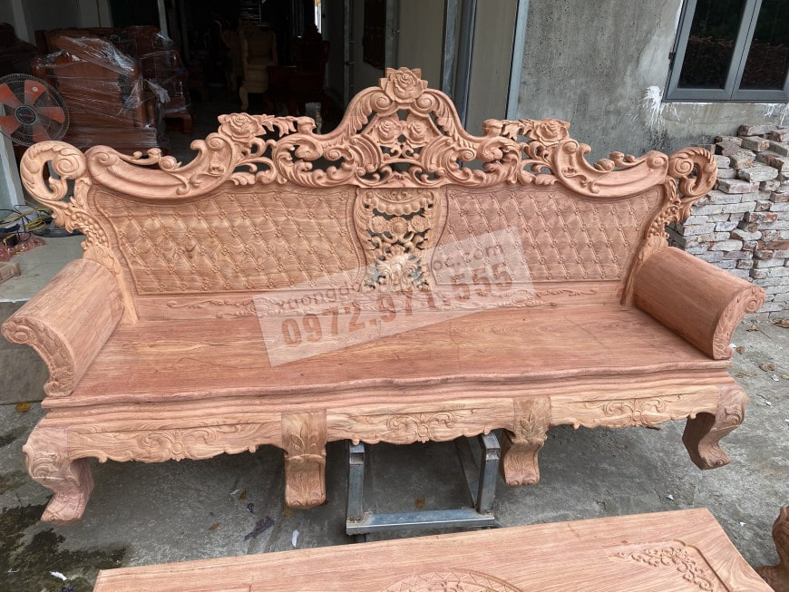 Bàn ghế phòng khách
