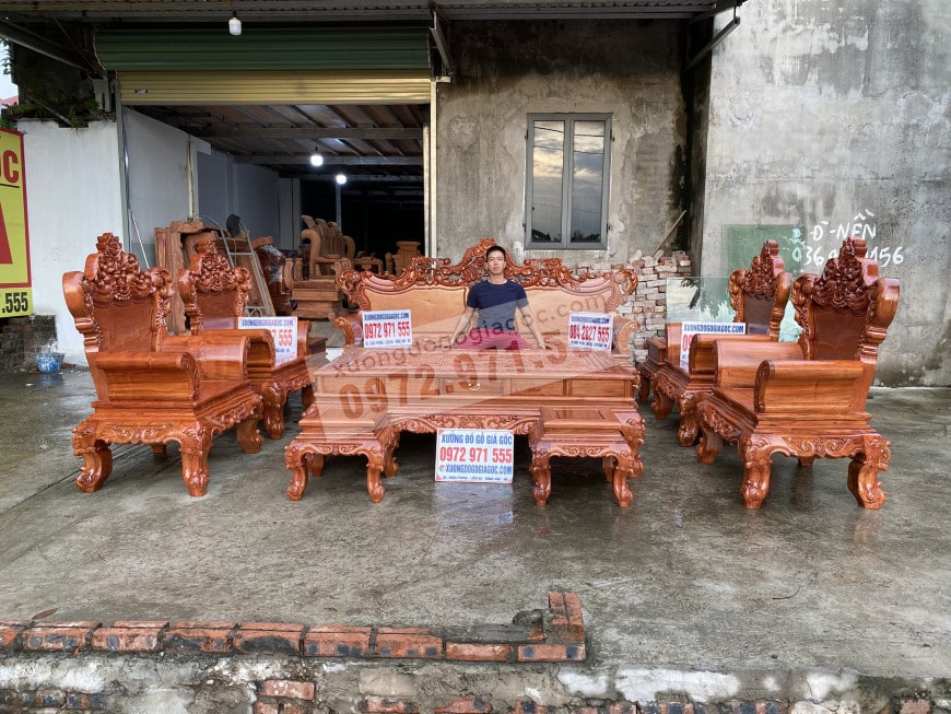 Bàn ghế phòng khách