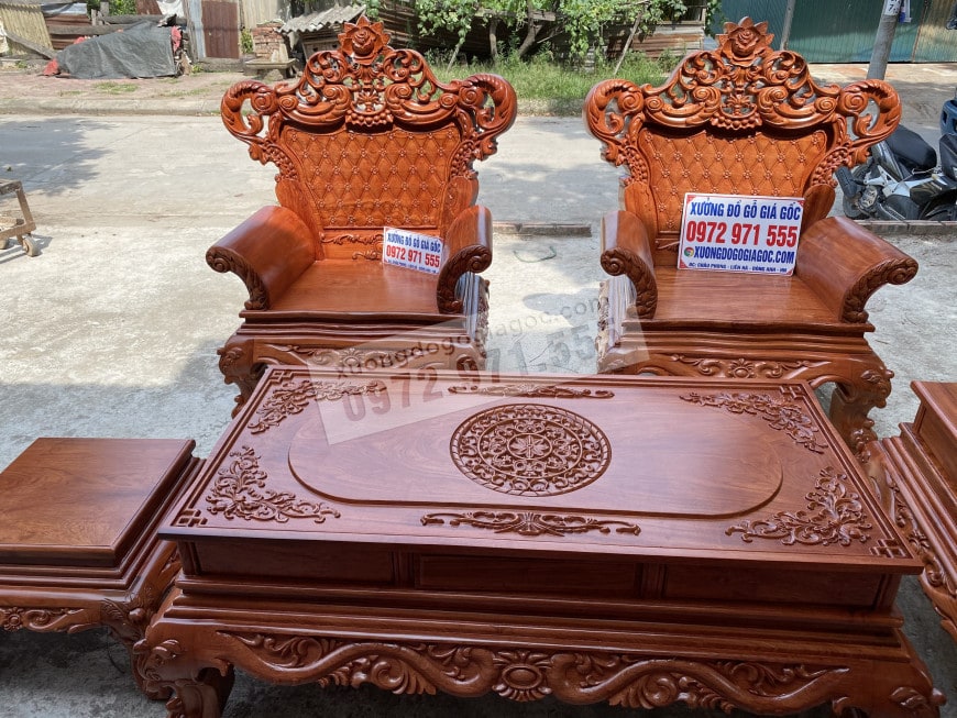 Bàn ghế phòng khách