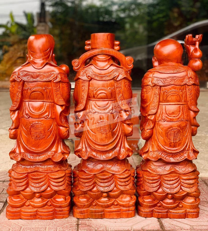 Tượng gỗ phong thủy