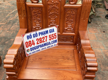 bàn ghế phòng khách