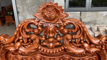 Chương ghế liền khối đục trạm tinh xảo