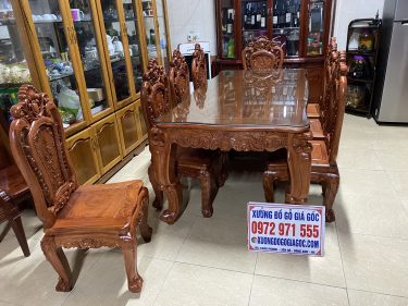Bàn ghế ăn gỗ hương đá bộ 8 ghế đục hoa hồng 2 mặt cực kỳ đẳng cấp
