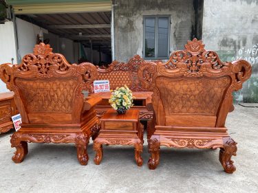 Bộ bàn ghế Hoàng Gia gỗ hương đá hàng đục 2 mặt hoàn thiện kỹ