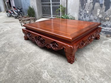 Sập gỗ gụ do nghệ nhân làng nghề sản xuất