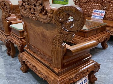 Trụ ghế to dáng ôm vào phía trong