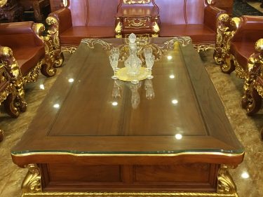 Bàn To chân bàn đục trạm tinh xảo