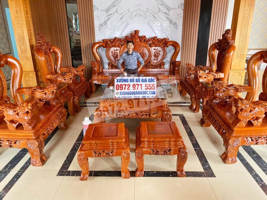 Bộ bàn ghế nghê phượng tay cột 12 gỗ hương đá hàng tiêu dùng