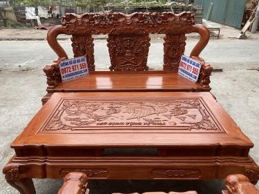 Ghế dài làm theo kích thước cột 14 cao to hơn hàng cột 12 bình thường