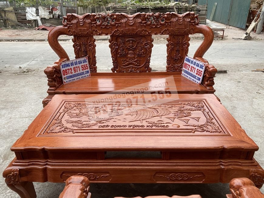 Ghế dài làm theo kích thước cột 14 cao to hơn hàng cột 12 bình thường