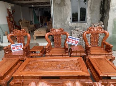 Ghế đơn và đôn kẹp ghế