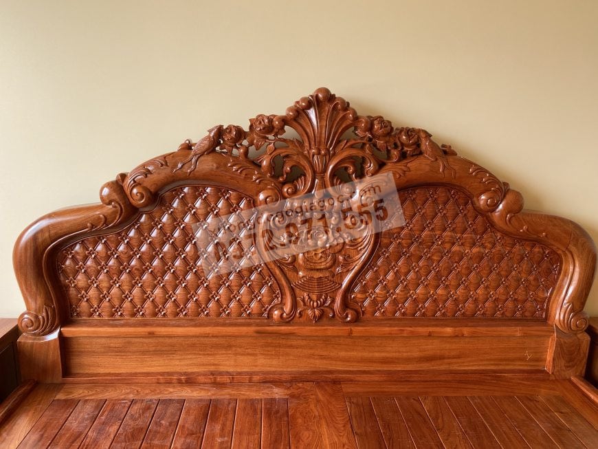 Đầu Giường đục Chim Chích Hoa Hồng