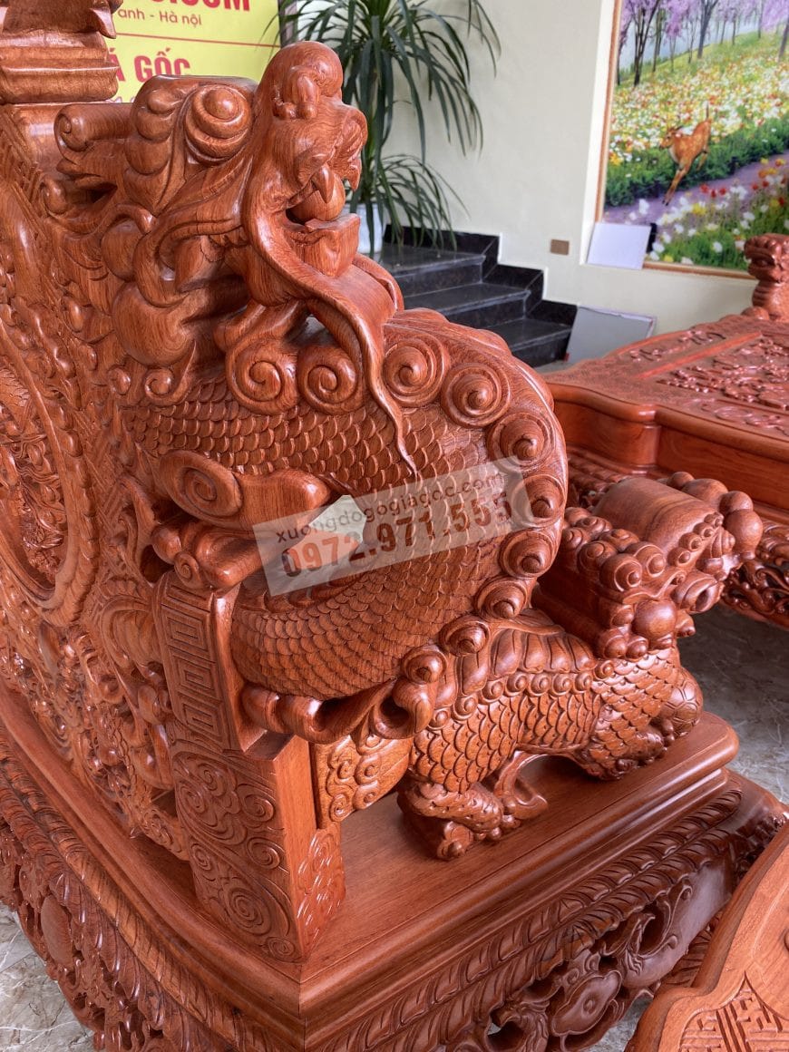 Tay ghế uốn cong