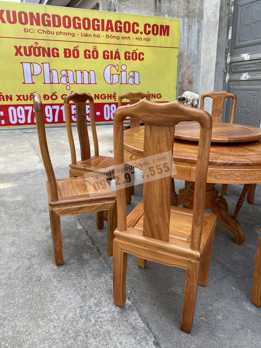 Mặt sau ghế ăn