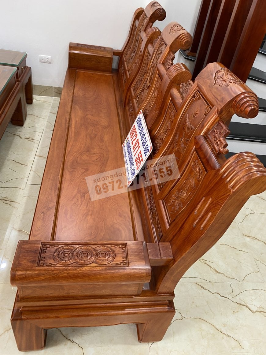 Ván mặt ghế liền tấm dày 2cm, khuôn tranh bao quanh dày 4cm