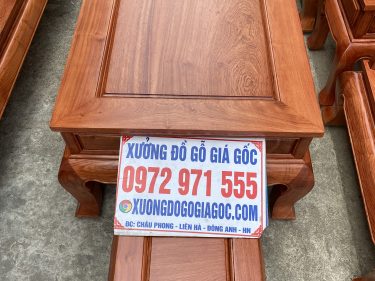 Bàn to khuôn tranh dày 4cm, ván ở giữa liền tấm dày 2cm không chấp ghép