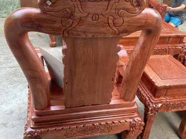 Mặt sau ghế đơn