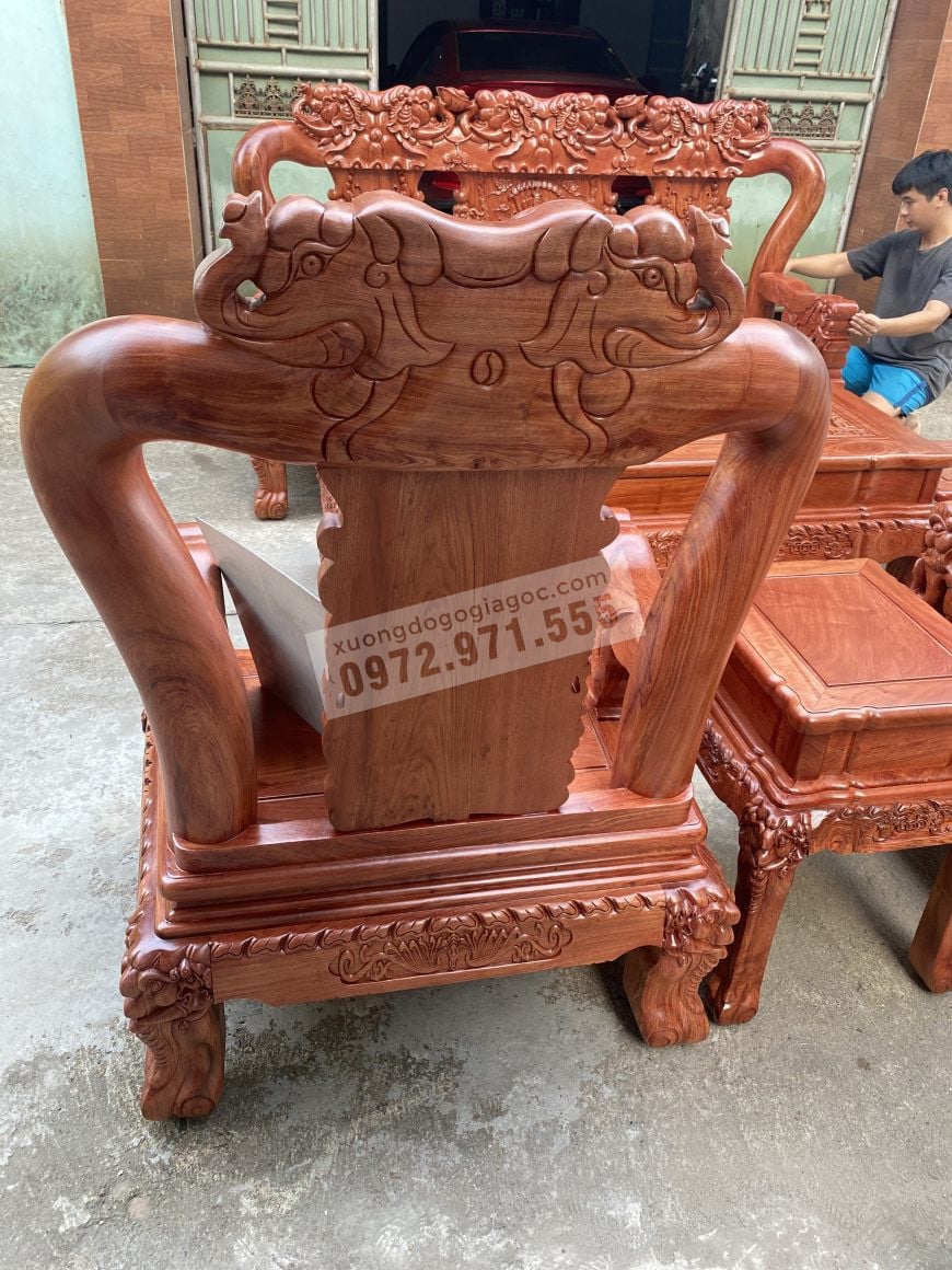 Mặt sau ghế đơn