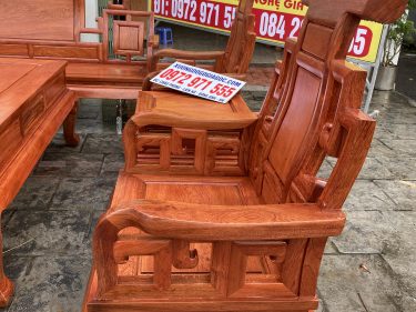 Mặt bên ghế đơn