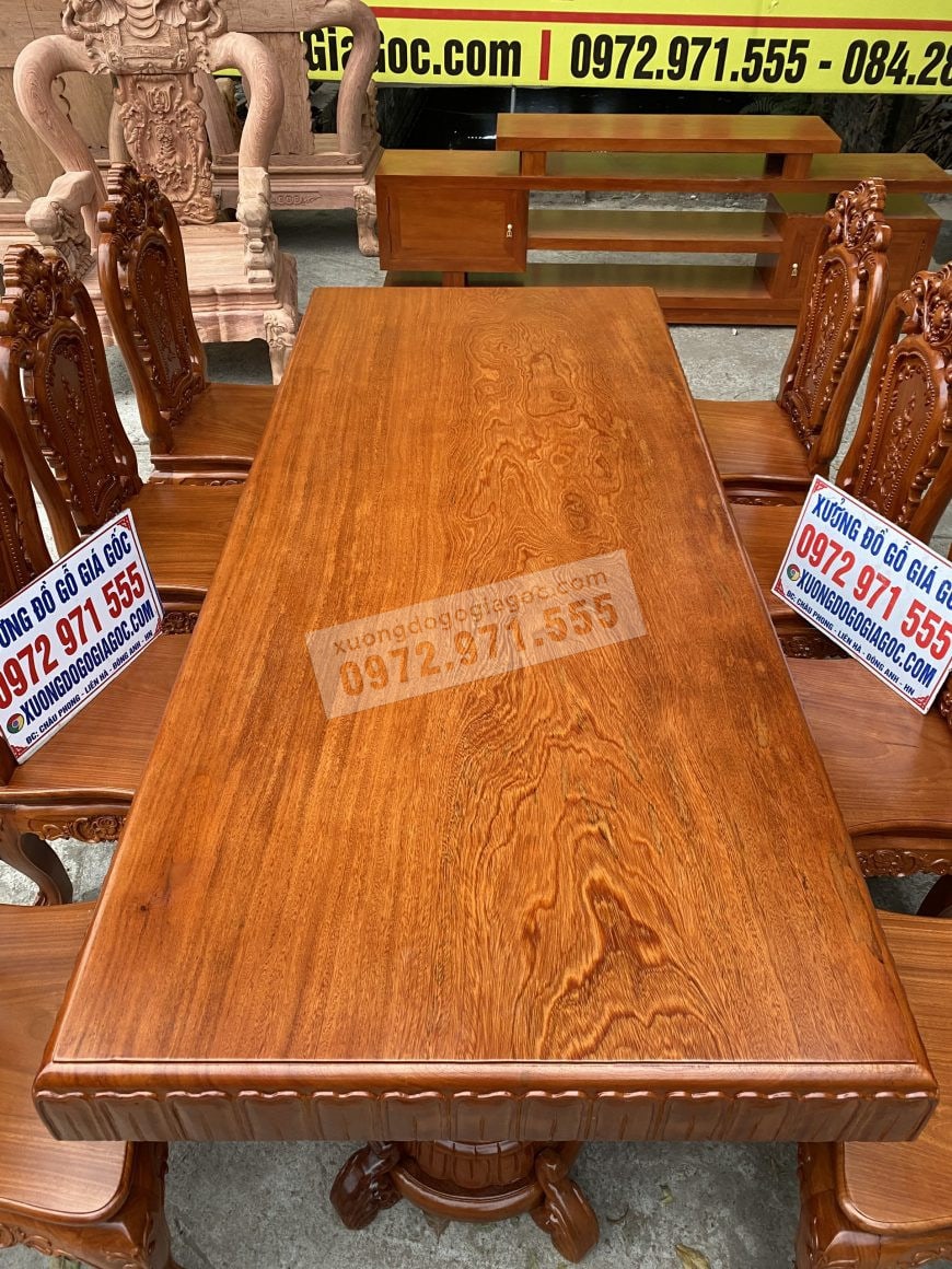 Mặt bàn nguyên khối