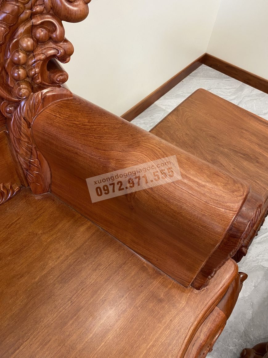 Tay Ghế Nguyên khối sát cột