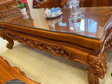 ban ghe hoang gia v10