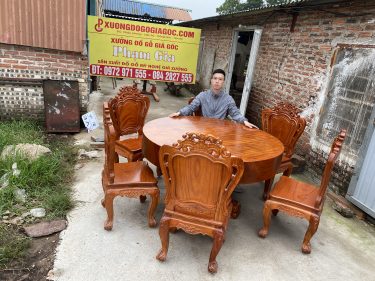 bàn ăn nguyên khối