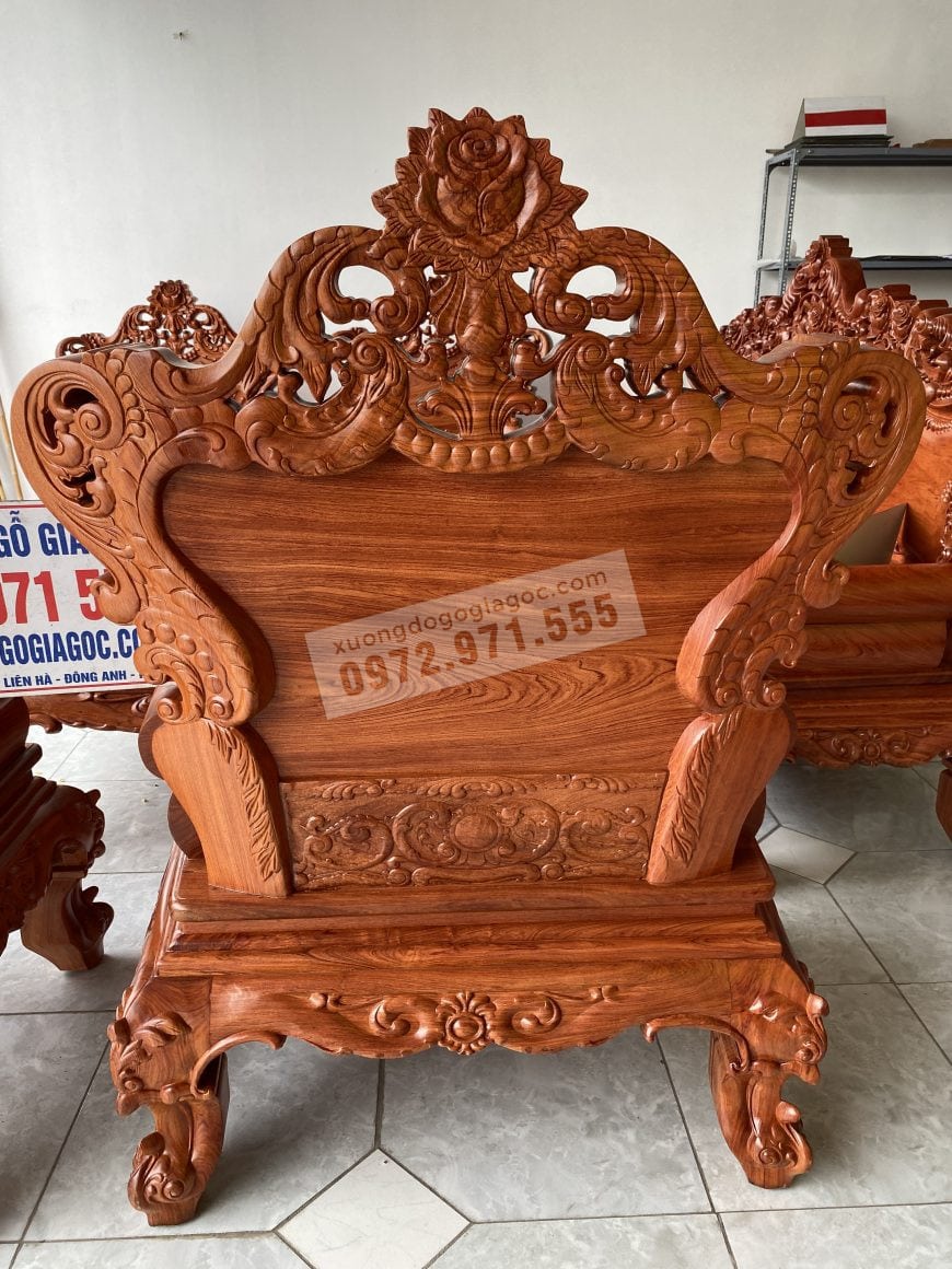 Bàn ghế hoàng gia V4