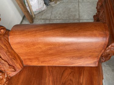 Bàn ghế hoàng gia V4