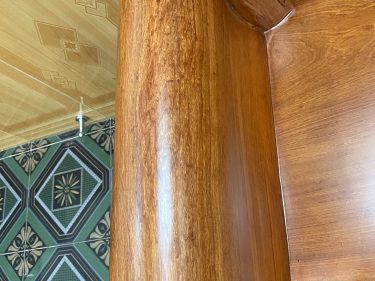 bàn ghế hoàng gia