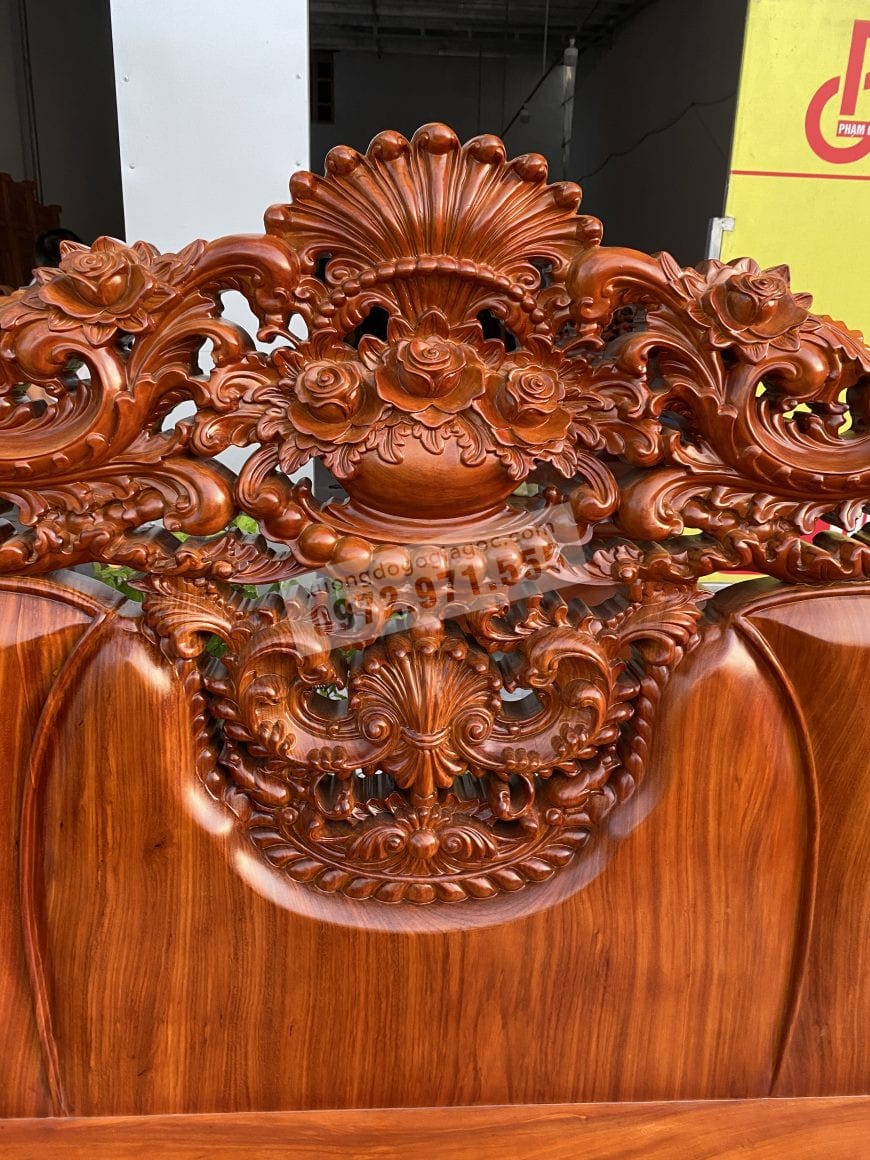 Ghế hoàng gia V10