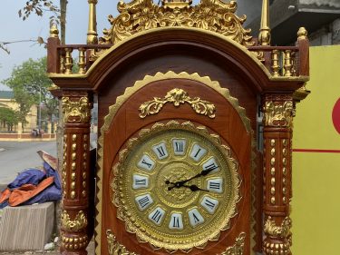 Đồng hồ tứ trụ dát vàng