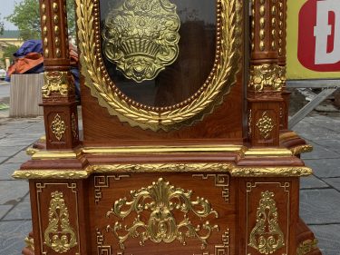 Đồng hồ tứ trụ dát vàng