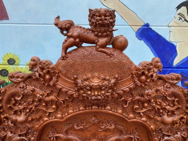 Bàn ghế rồng đỉnh