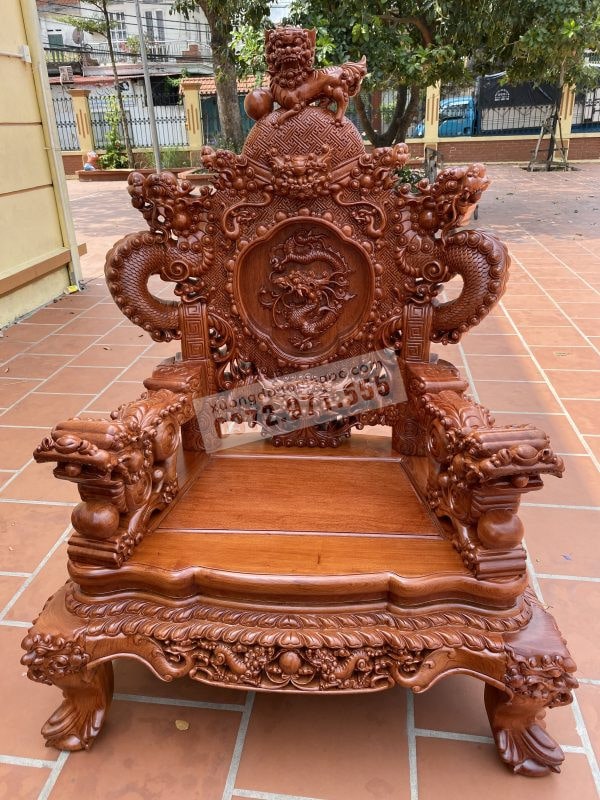 Bàn ghế rồng đỉnh gỗ hương
